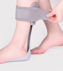 A Foot Drop Brace For Walking Can Help You Walk Without a Limp Or Pain