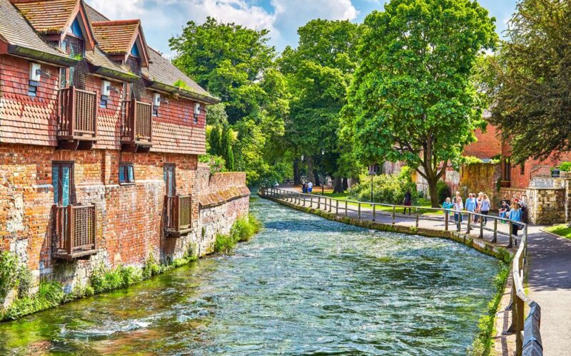 Best Places to Live in the UK